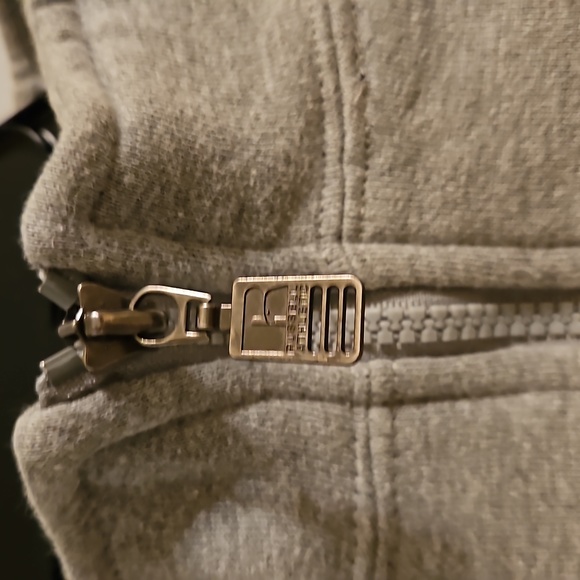 Grey Pull Over Mens - Picture 5 of 9